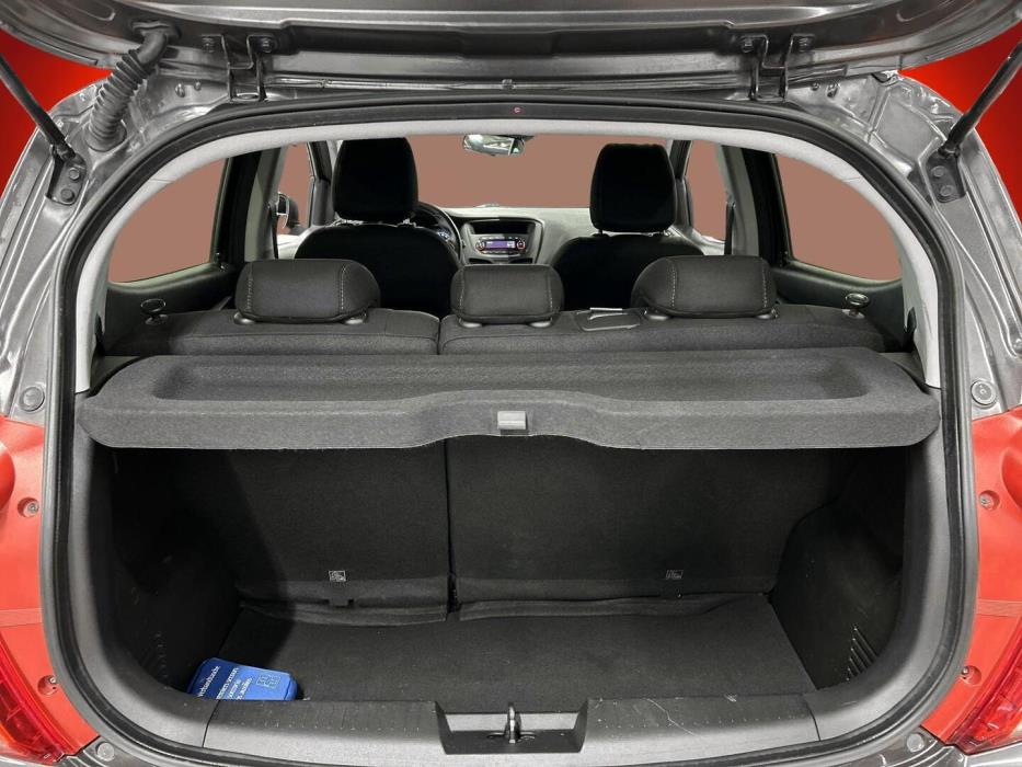 OPEL KARL 2016