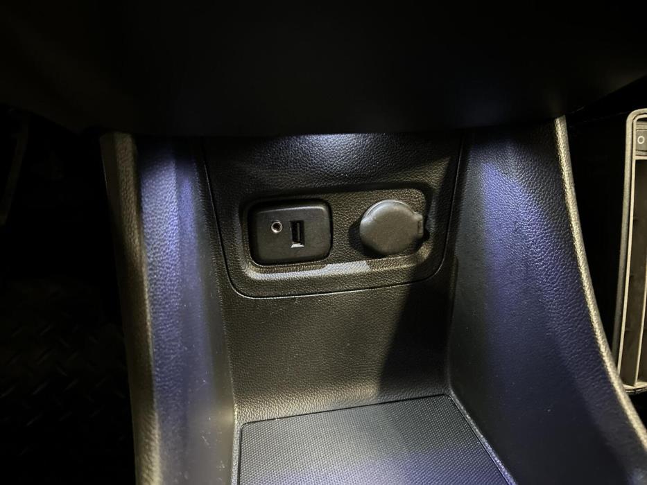 OPEL KARL 2016