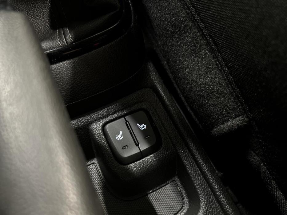 OPEL KARL 2016