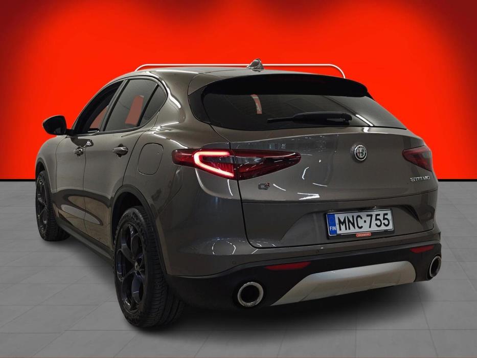 ALFA ROMEO Stelvio 2017