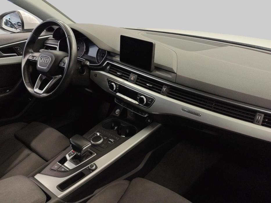 AUDI A4 allroad quattro 2018