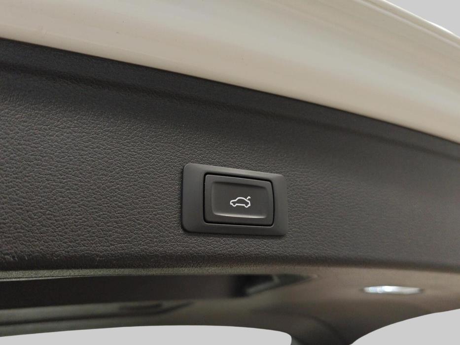 AUDI A4 allroad quattro 2018