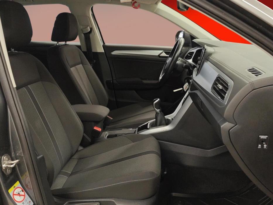 VOLKSWAGEN T-Roc 2023
