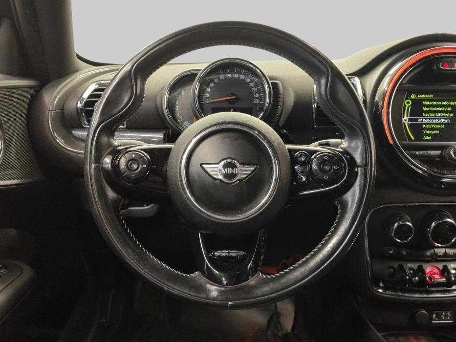 MINI Clubman 2016