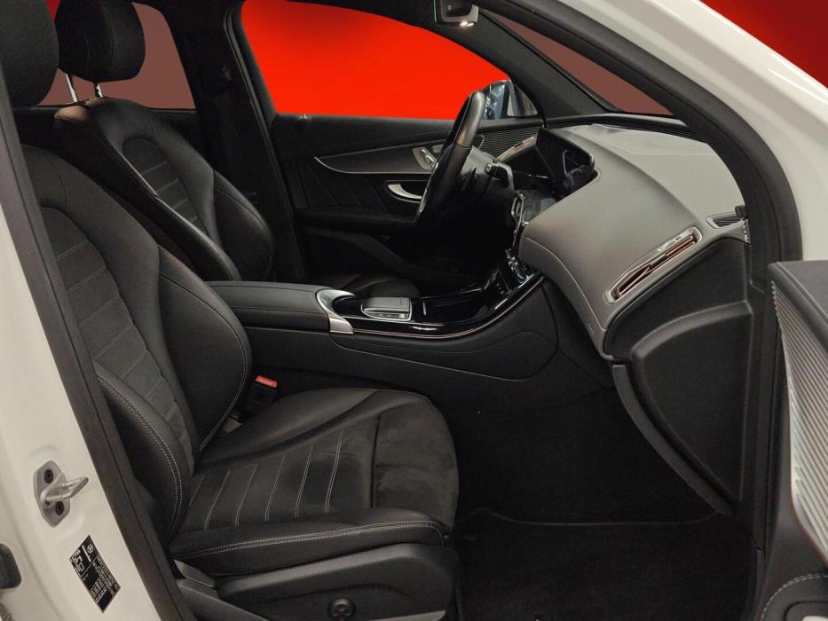 MERCEDES-BENZ EQC 2021