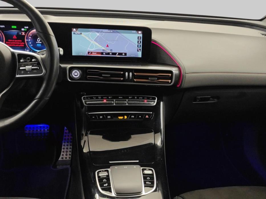 MERCEDES-BENZ EQC 2021