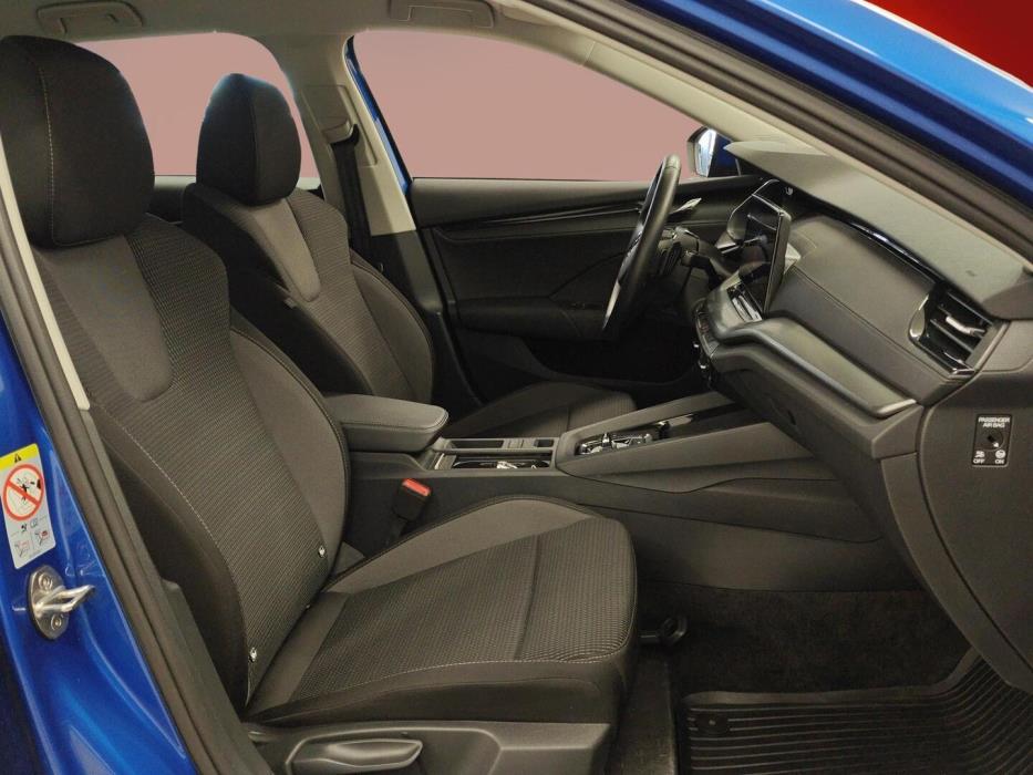 SKODA OCTAVIA 2024