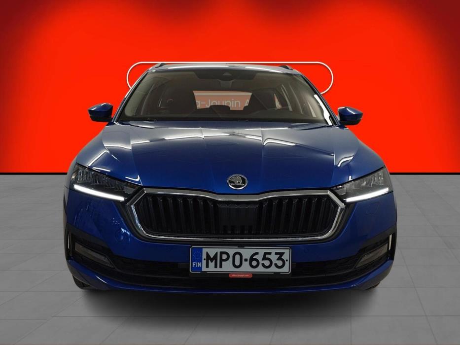 SKODA OCTAVIA 2024