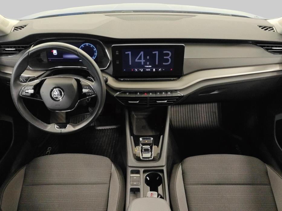 SKODA OCTAVIA 2024