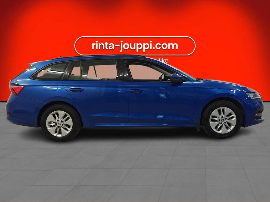 SKODA OCTAVIA 2024