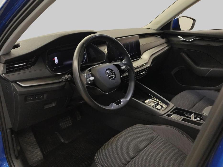 SKODA OCTAVIA 2024
