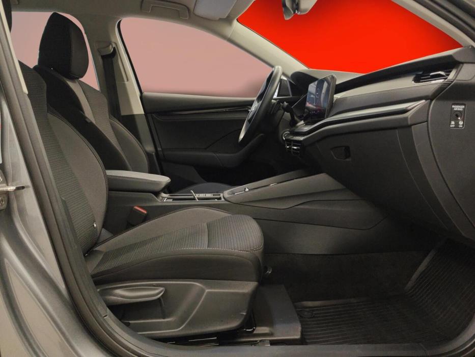 SKODA OCTAVIA 2024