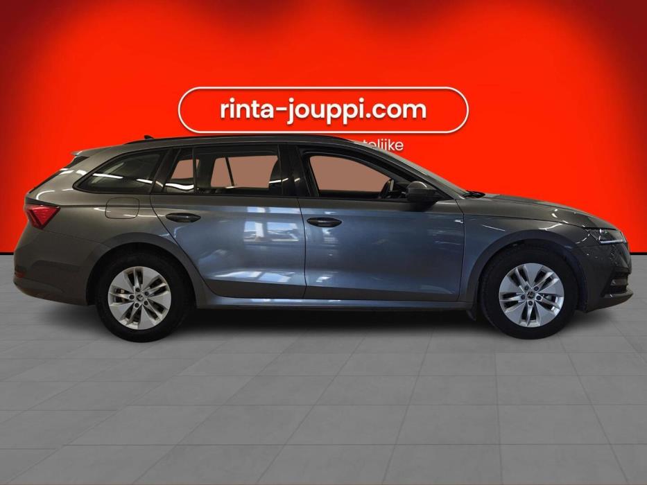 SKODA OCTAVIA 2024