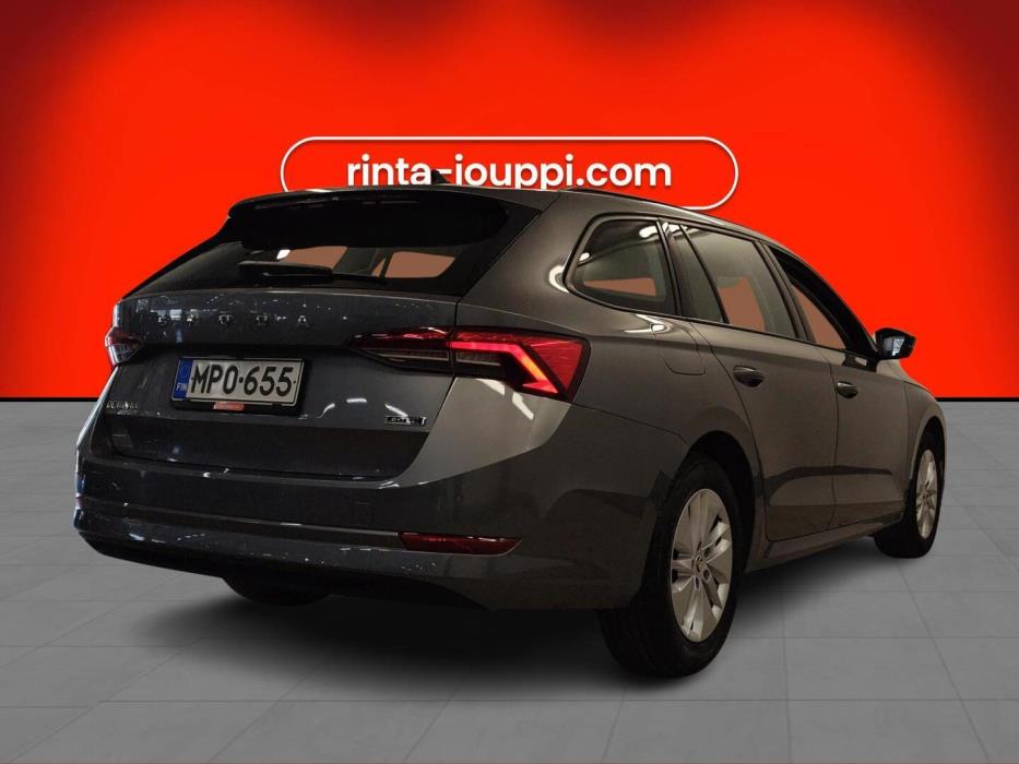 SKODA OCTAVIA 2024