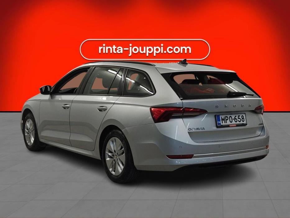 SKODA Octavia 2024