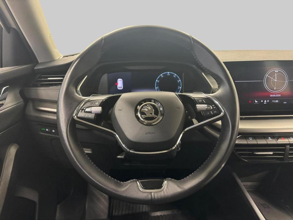 SKODA Octavia 2024