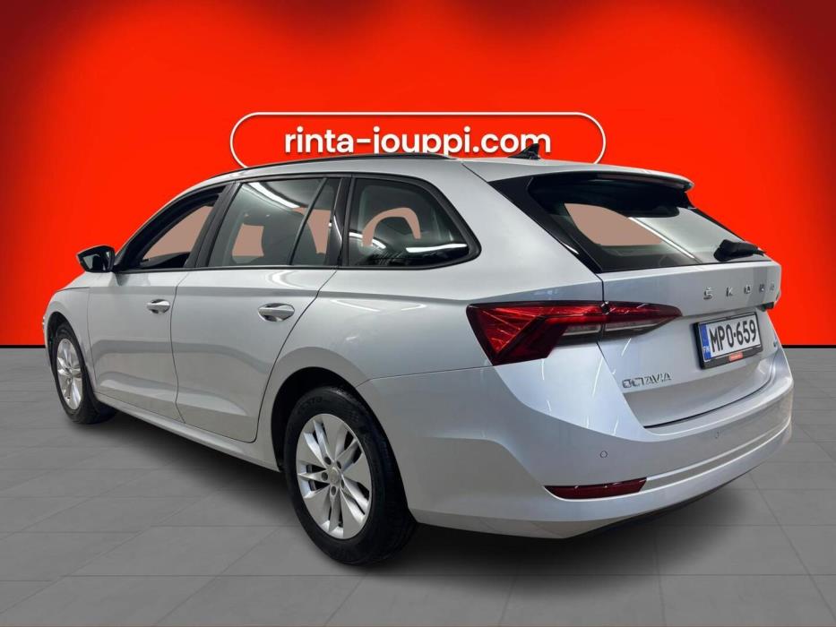 SKODA Octavia 2024