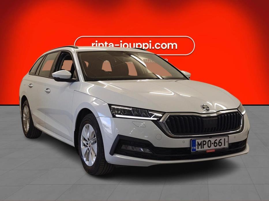 SKODA OCTAVIA 2024