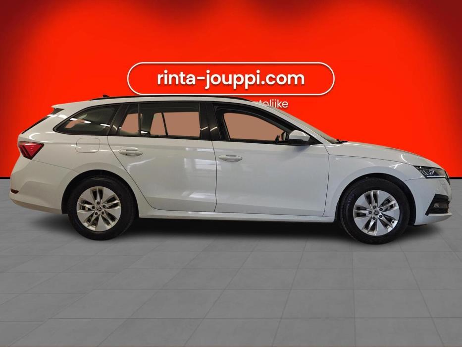 SKODA OCTAVIA 2024