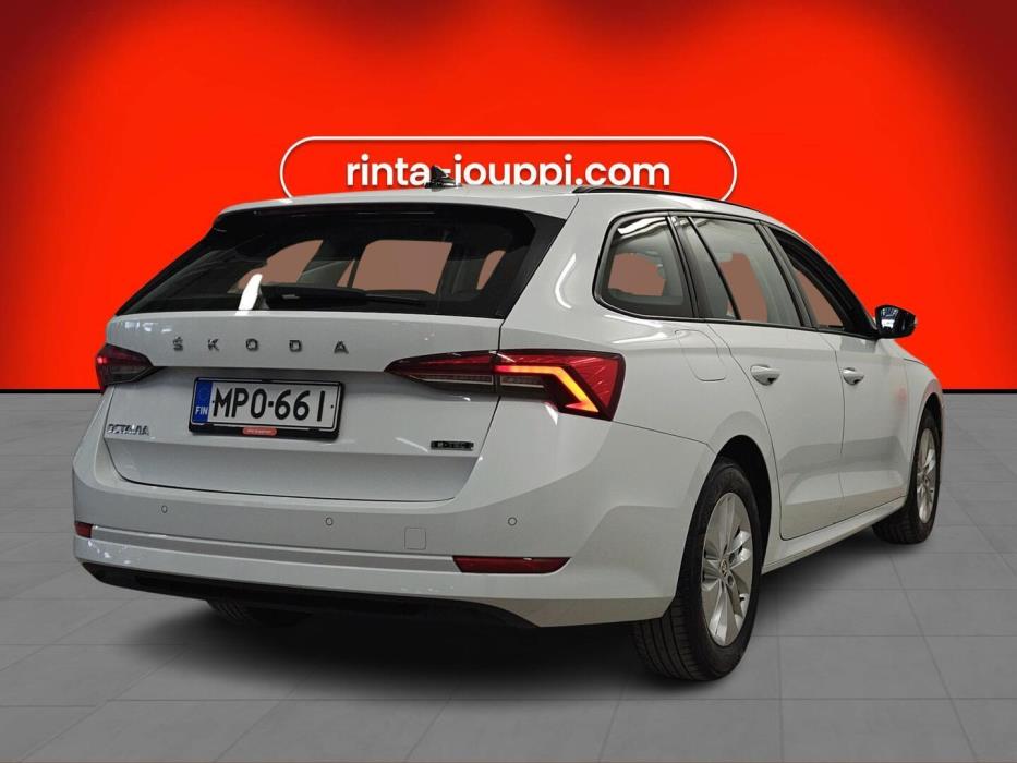 SKODA OCTAVIA 2024