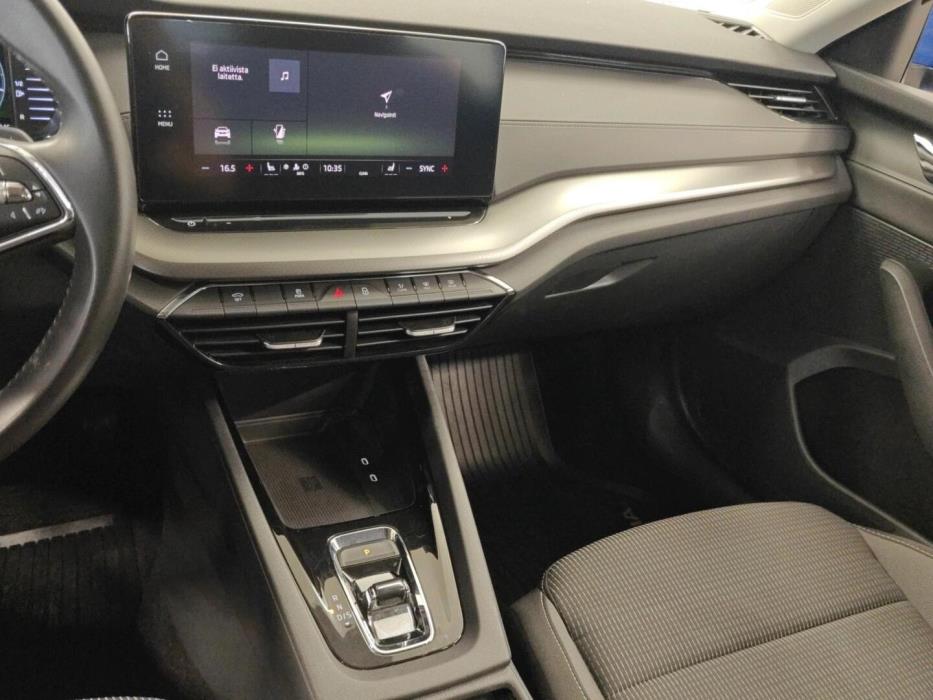 SKODA Octavia 2024