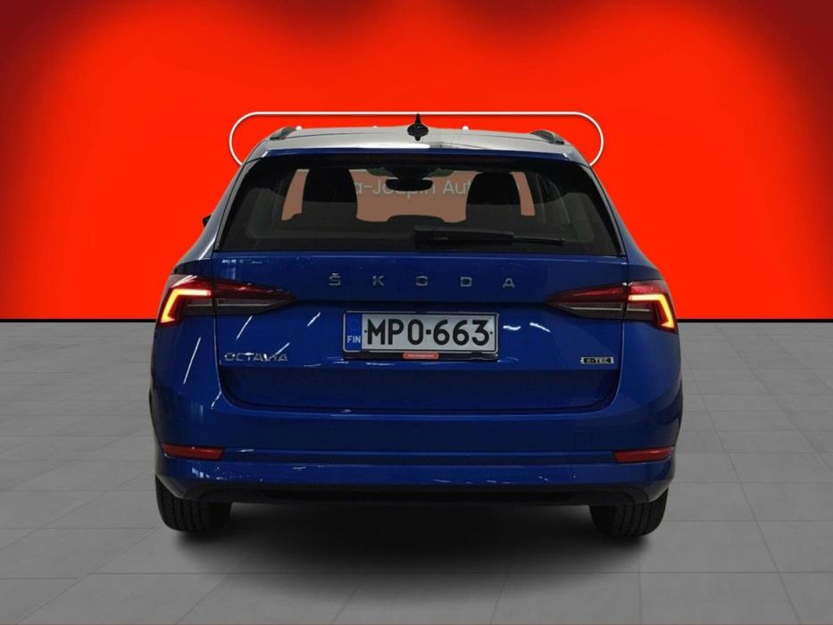 SKODA Octavia 2024