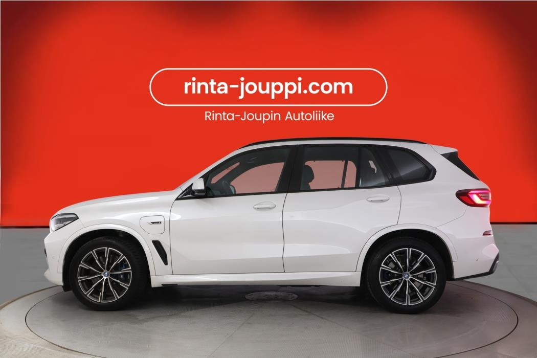 BMW X5 2023