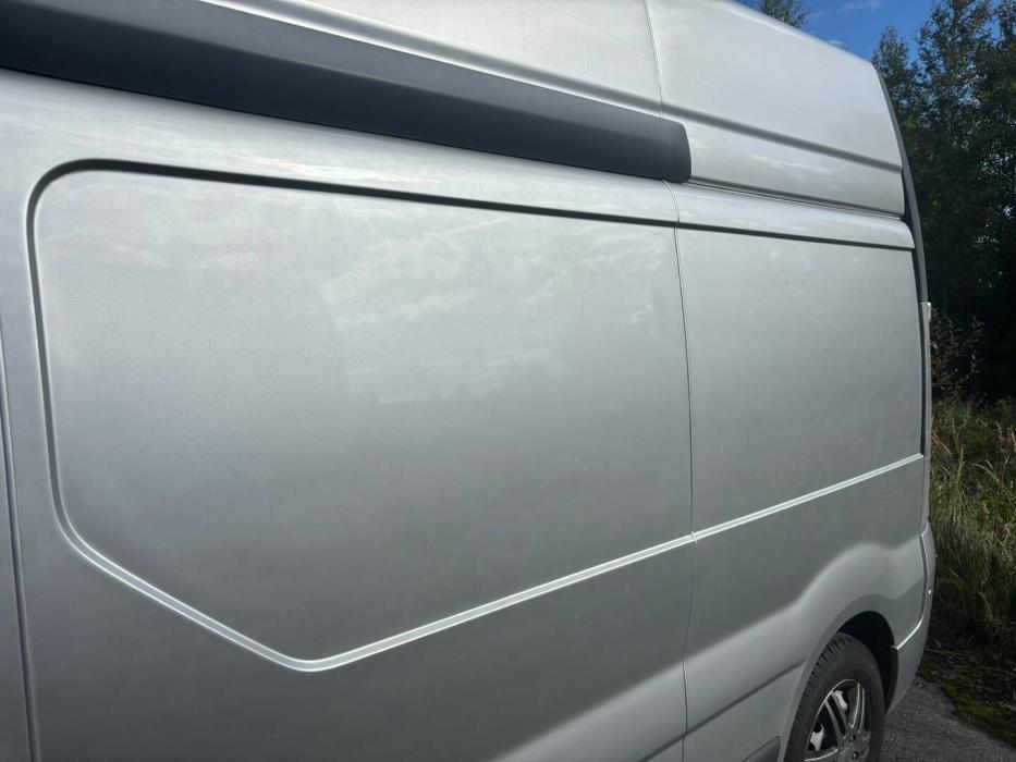 NISSAN Primastar 2010