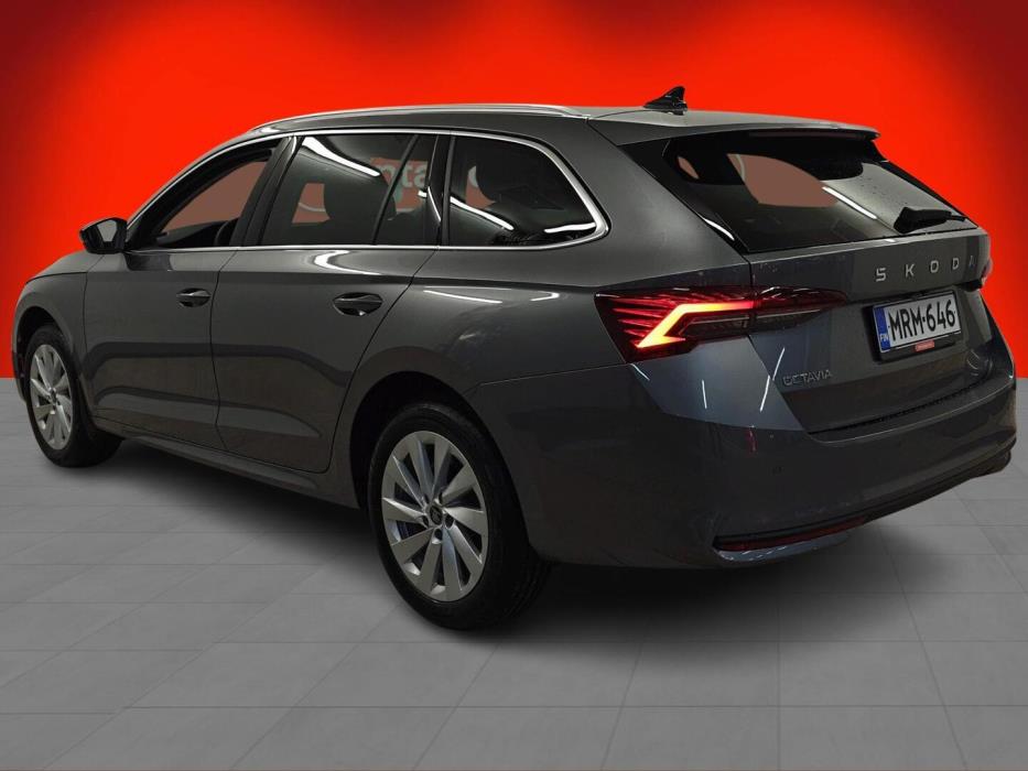 SKODA OCTAVIA 2025