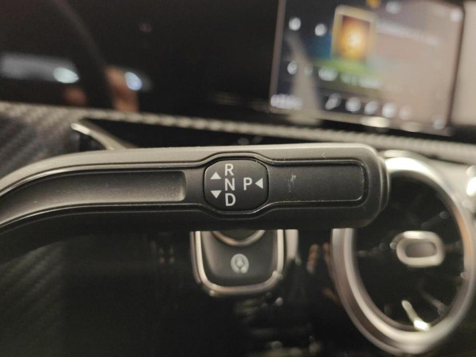 MERCEDES-BENZ A 2019