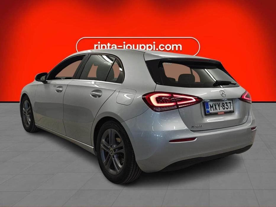 MERCEDES-BENZ A 2019