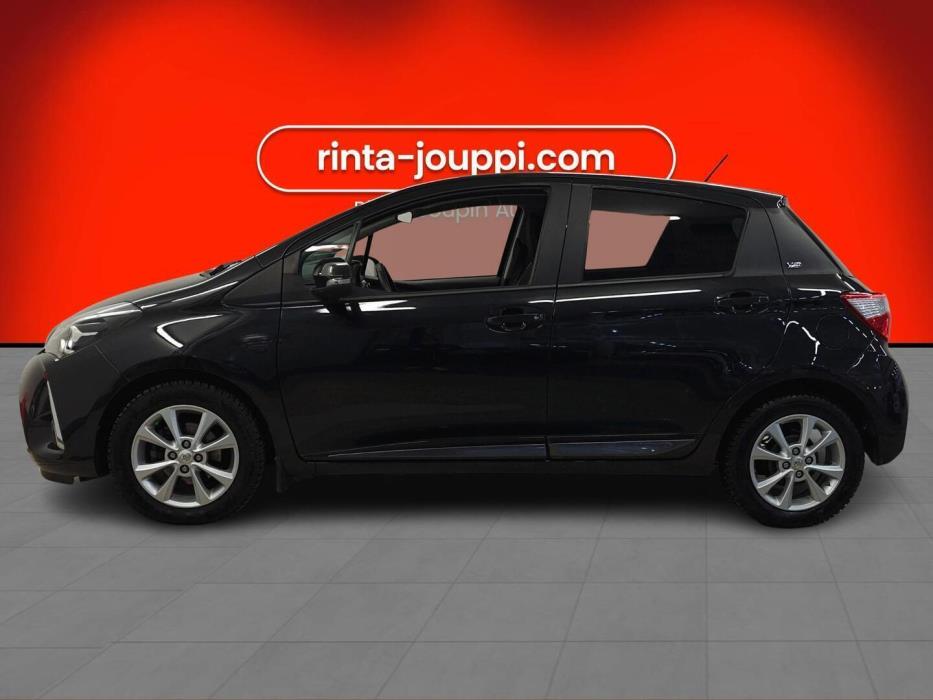 TOYOTA Yaris 2020