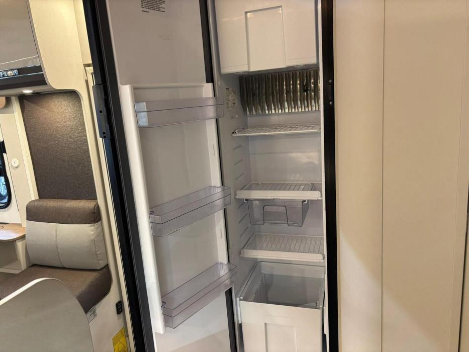 DETHLEFFS TREND I 7057DBM 2021