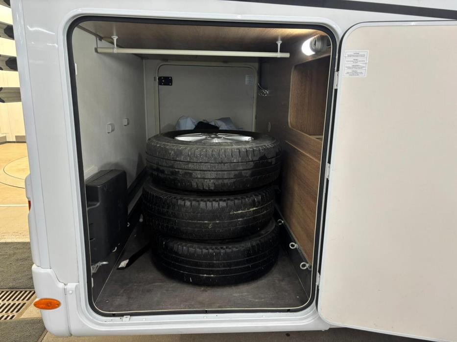 DETHLEFFS TREND I 7057DBM 2021