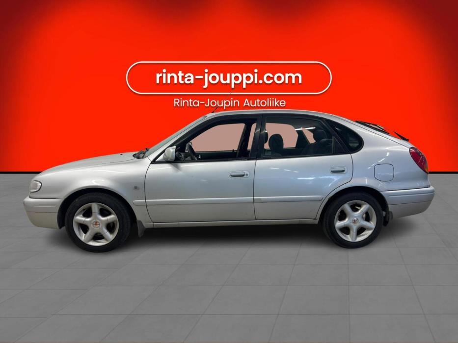 TOYOTA Corolla 2001