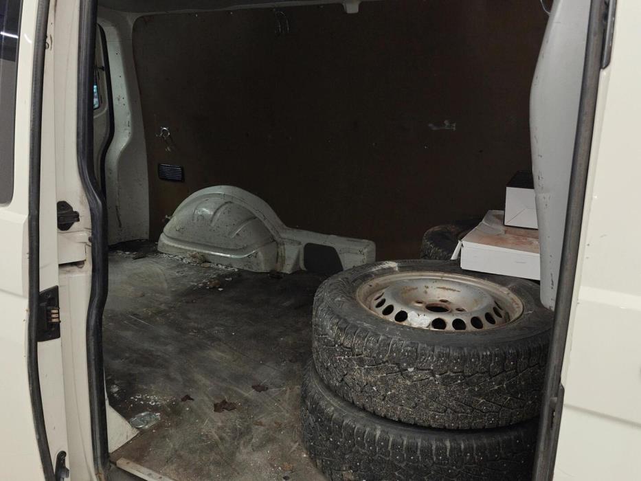 VOLKSWAGEN Transporter 2004
