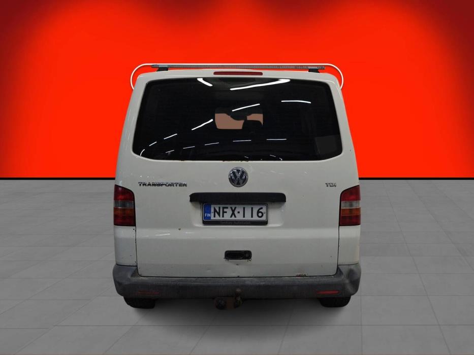VOLKSWAGEN Transporter 2004