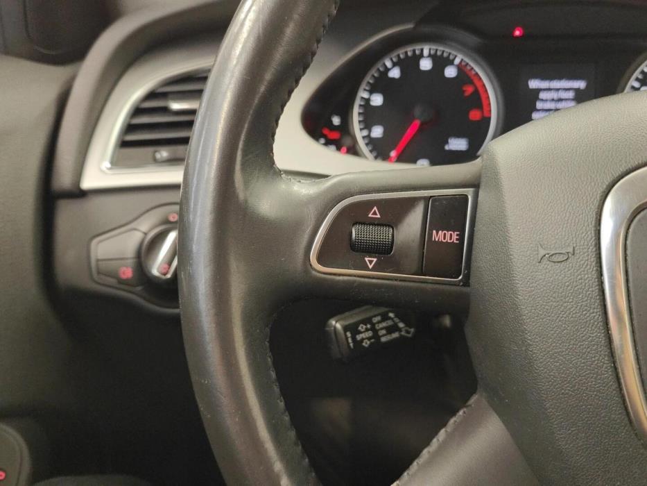 AUDI A4 2011