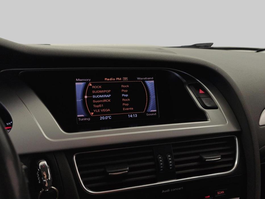 AUDI A4 2011