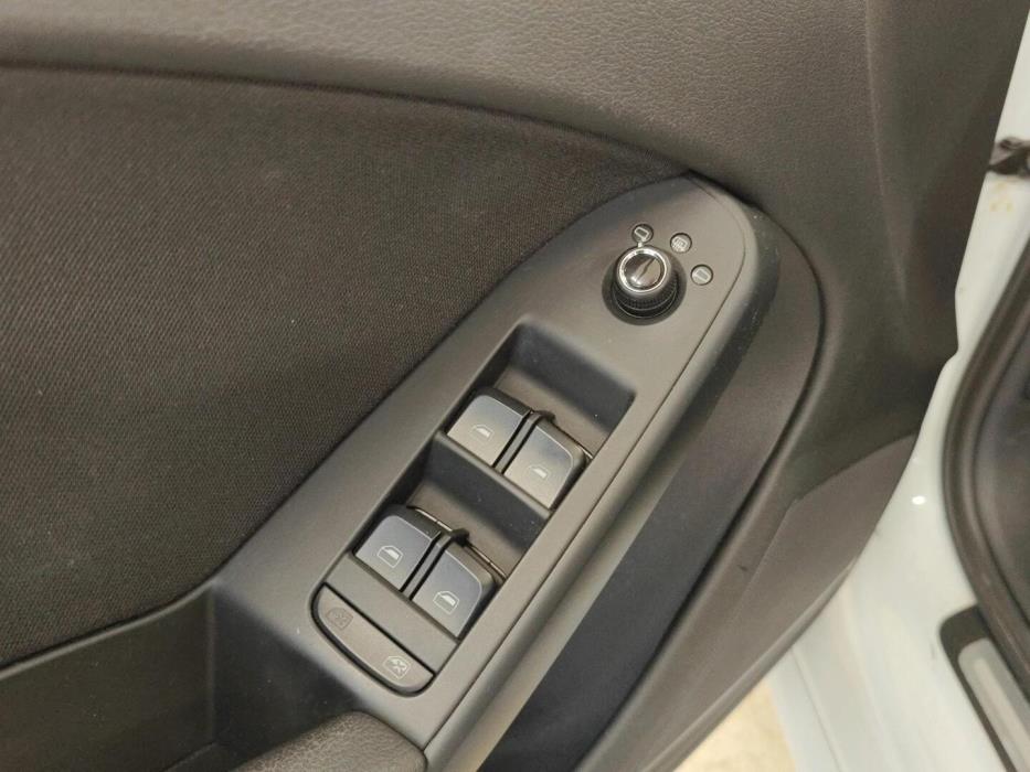 AUDI A4 2011