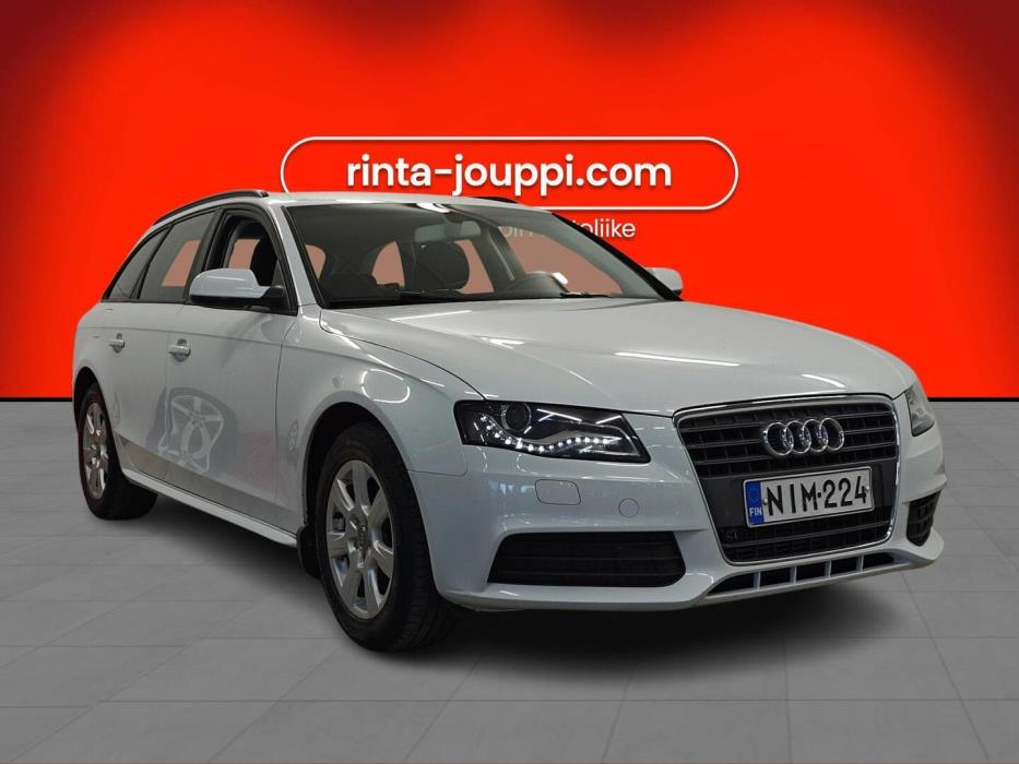 AUDI A4 2011