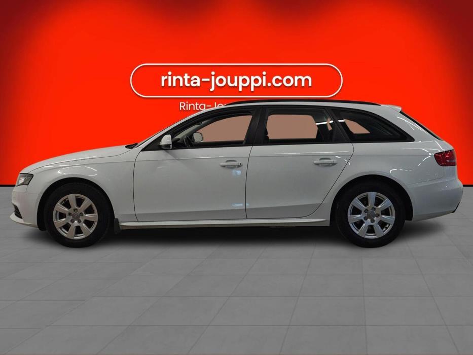 AUDI A4 2011