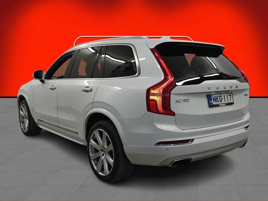 VOLVO XC90 2016