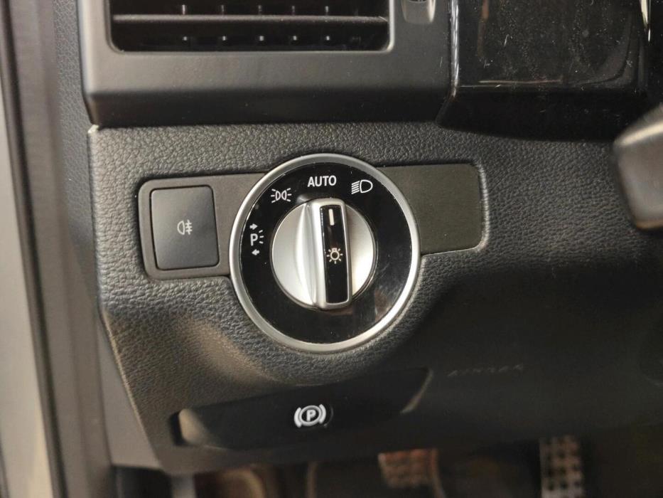 MERCEDES-BENZ GLK 2012