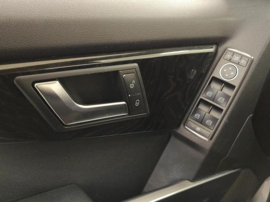 MERCEDES-BENZ GLK 2012