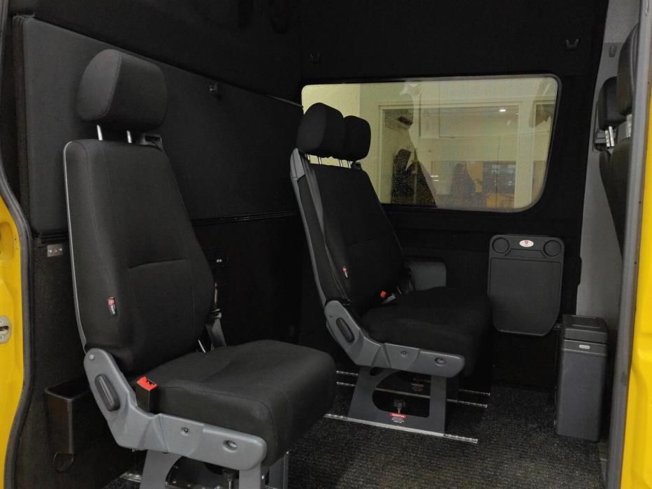 VOLKSWAGEN Crafter 2016