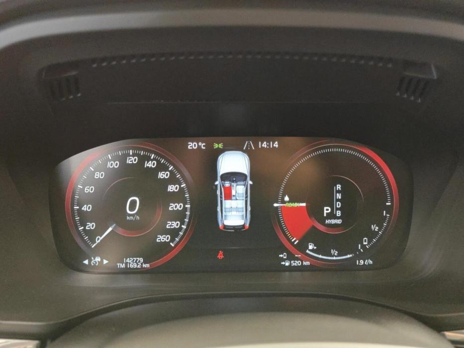 VOLVO XC60 2018