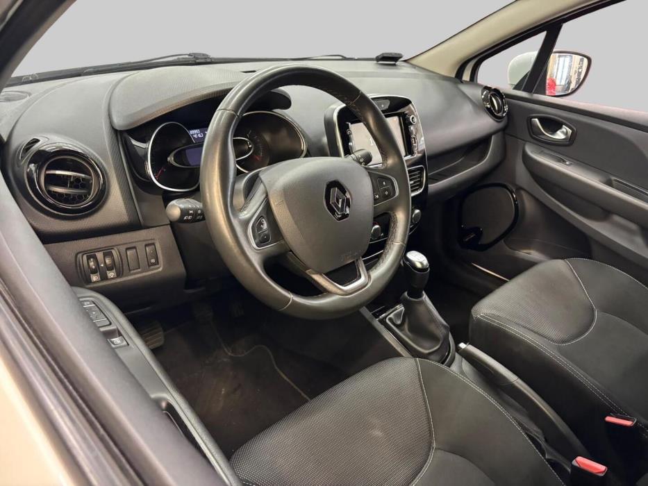 RENAULT Clio 2019