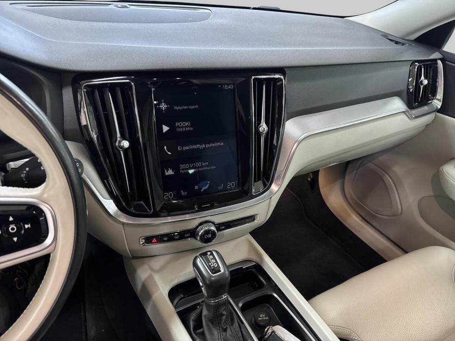 VOLVO V60 2019