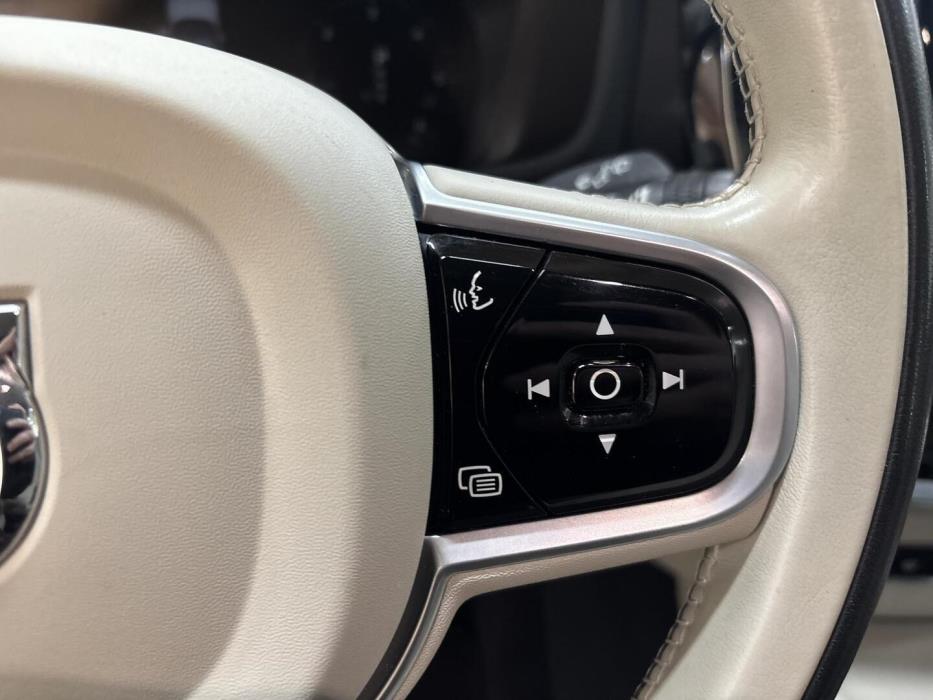 VOLVO V60 2019
